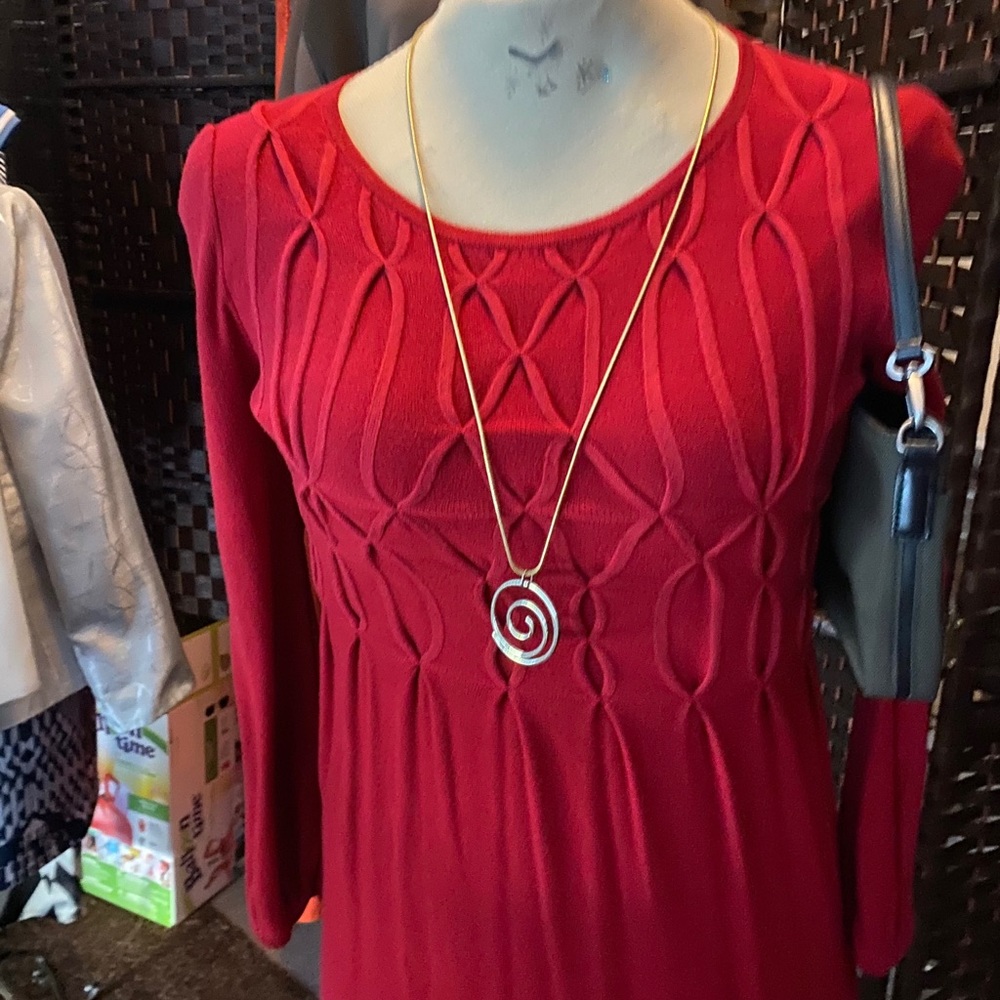 Dress - Picture 4 of 4
